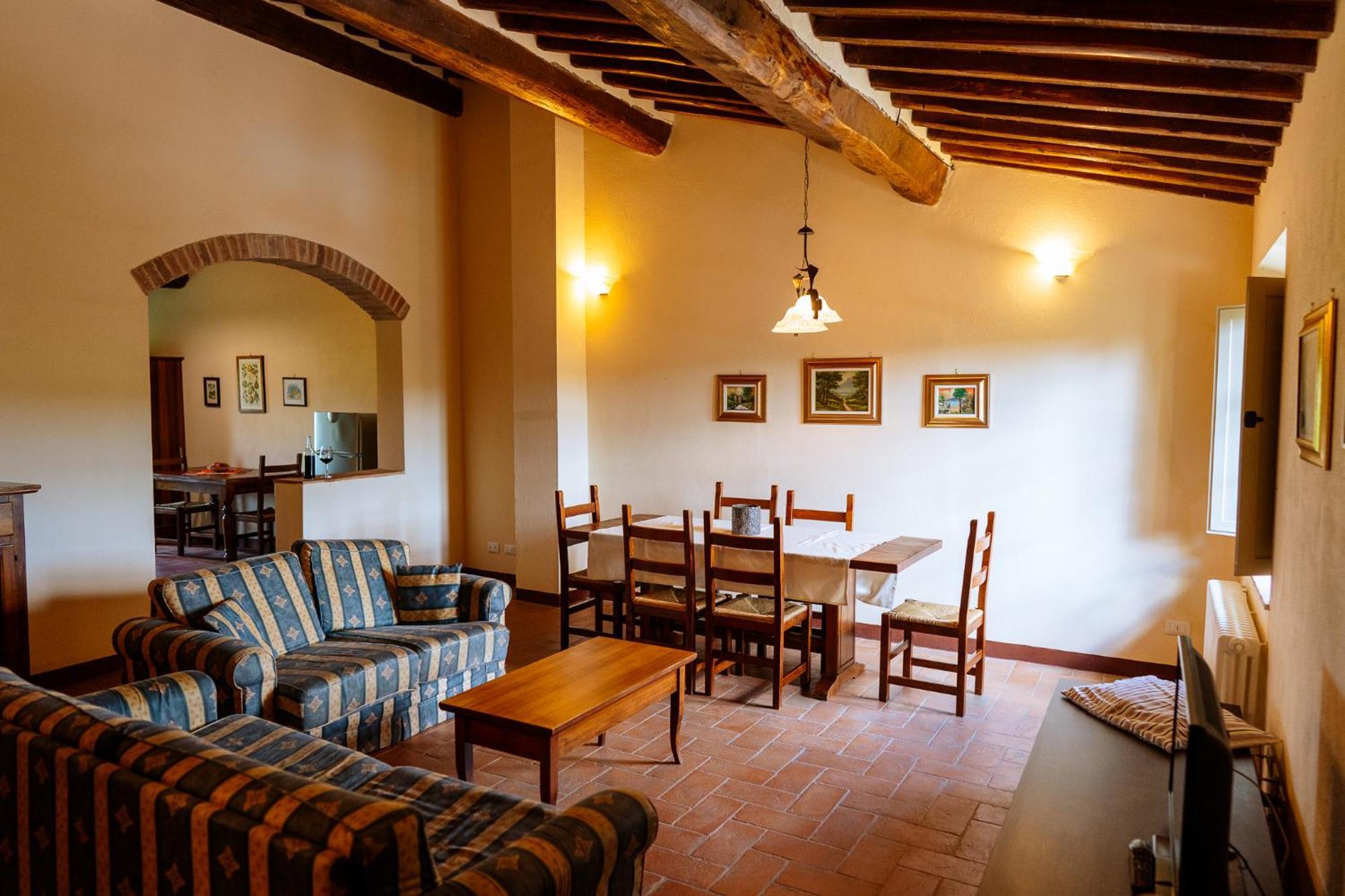 Villa Le Beringhe - Wine Pool & Relax Колле-ди-Валь-д'Эльса Экстерьер фото