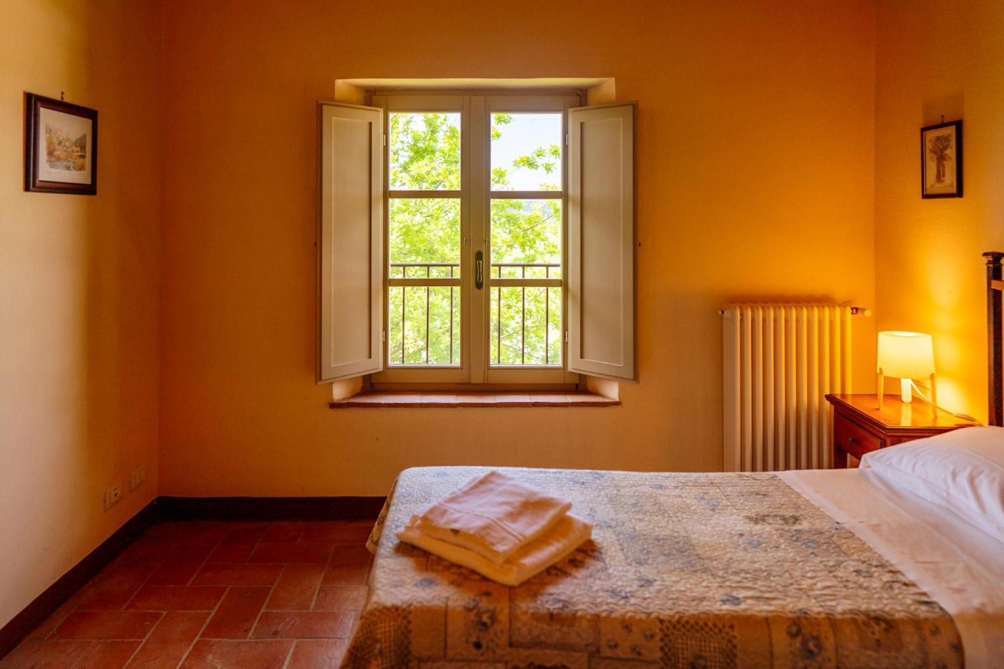 Villa Le Beringhe - Wine Pool & Relax Колле-ди-Валь-д'Эльса Экстерьер фото